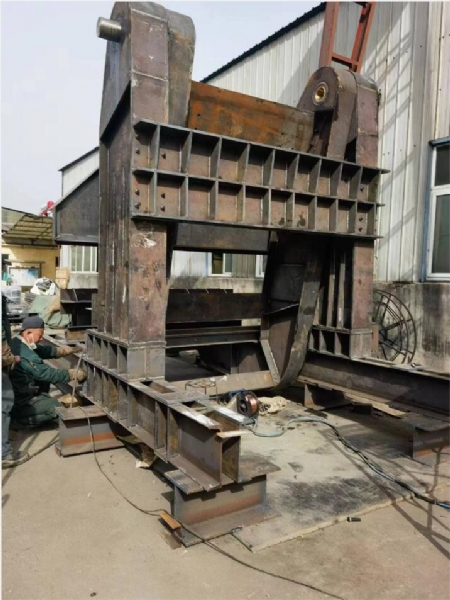 高位翻車機廠家要如何來進行選擇